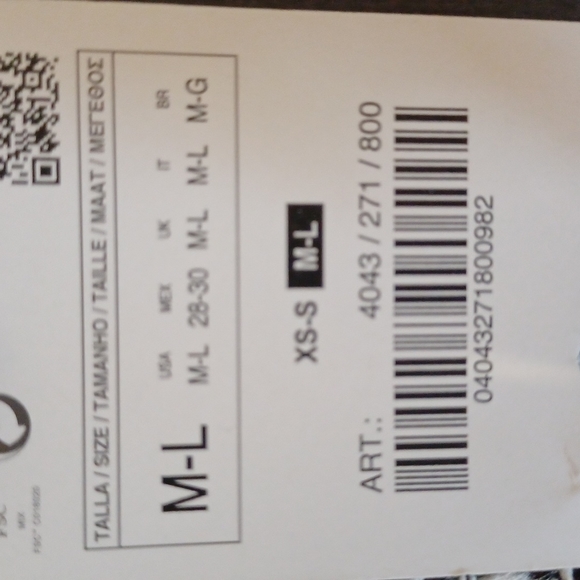 ⭐️JUST REDUCED ⭐️CUTE ZARA CROPPED TOP - Picture 8 of 8